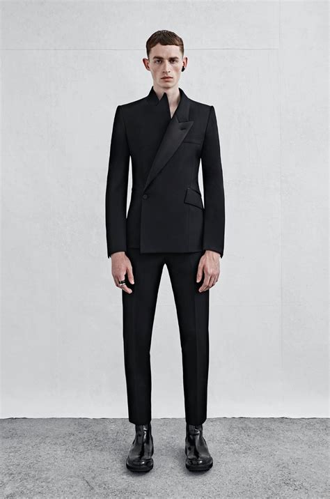 come vestono le mcqueen